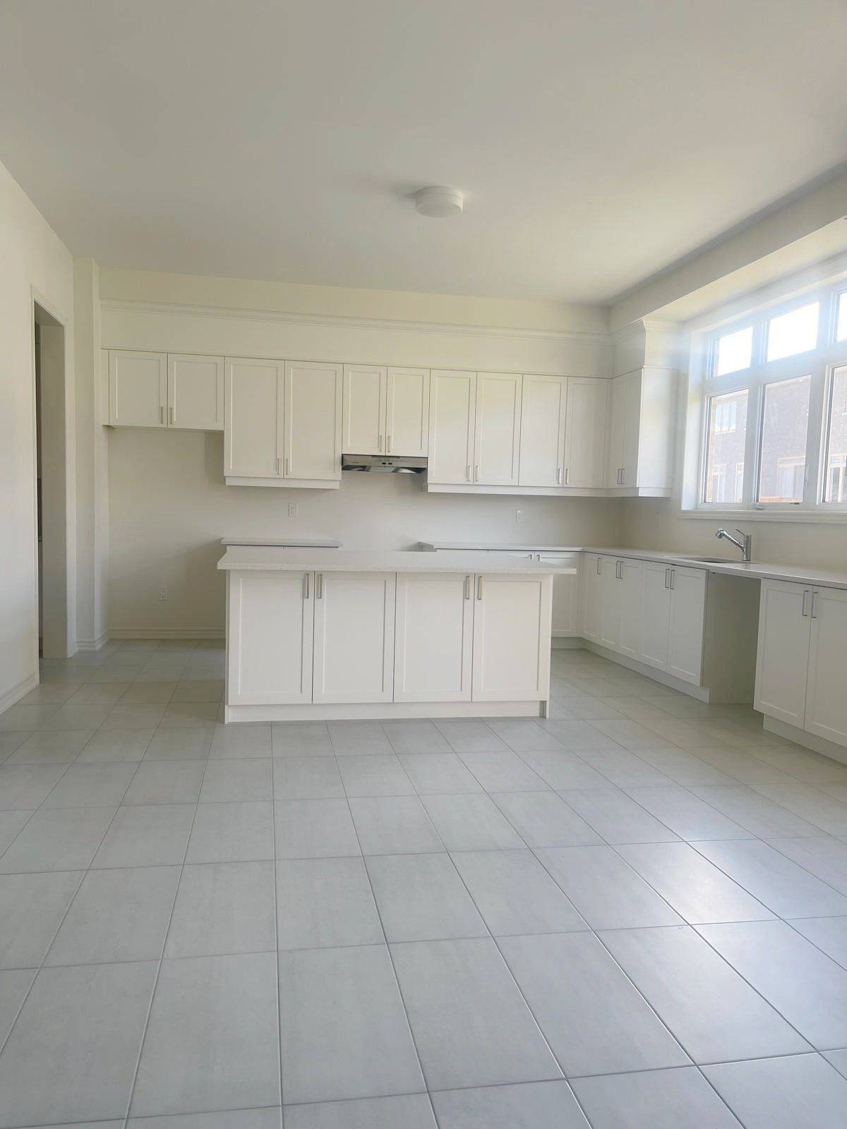 Adjala-tosorontio, ON L0G 1W0,26 TWINLEAF CRES