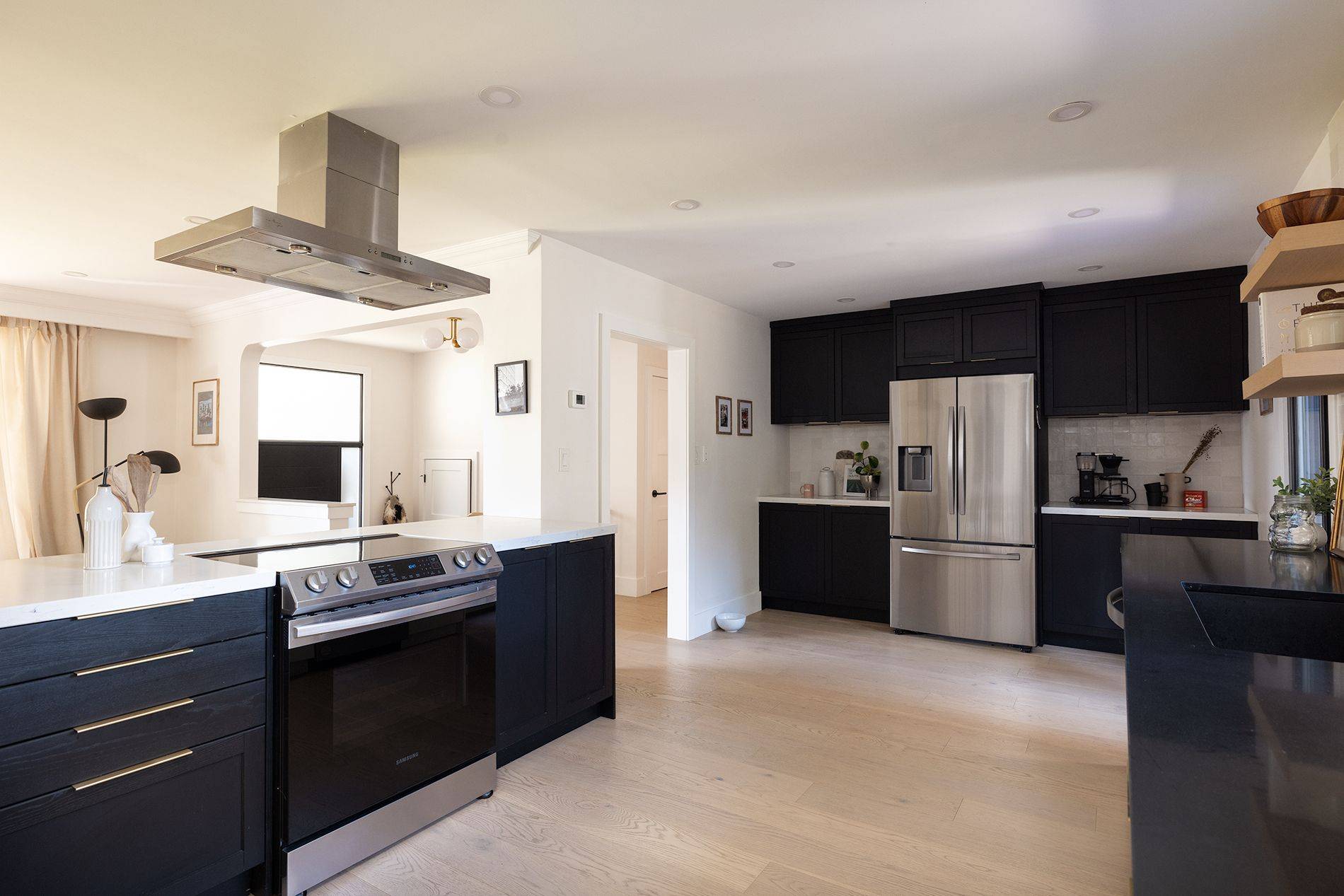 Mississauga, ON L4Y 3M6,3495 Riverspray CRES