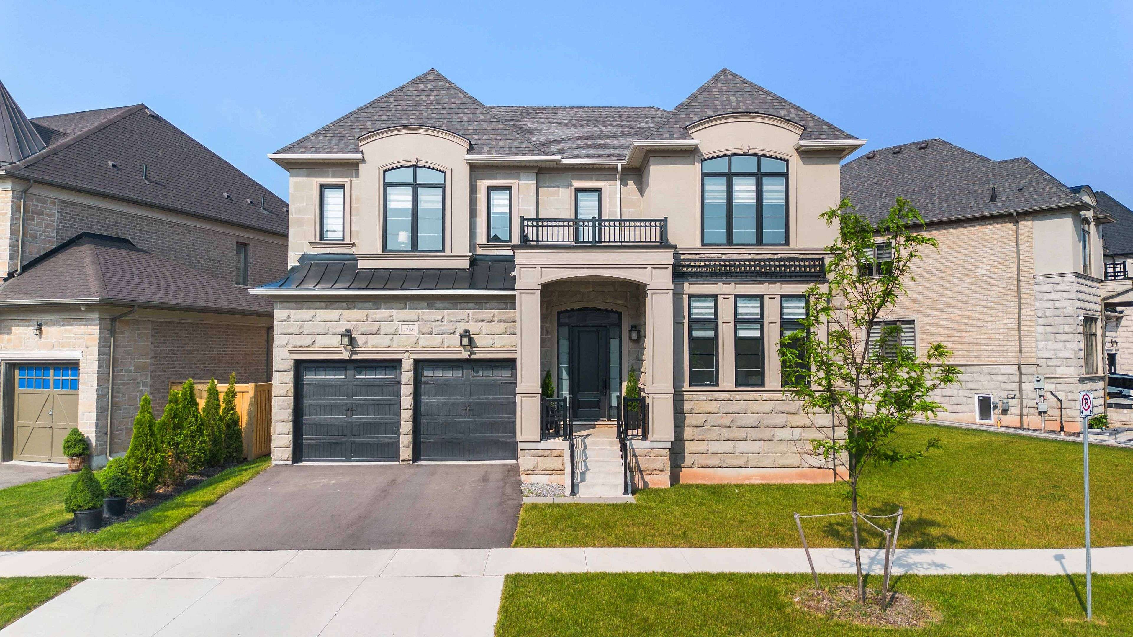 Oakville, ON L6M 5M9,1268 Meadowside Path N/A