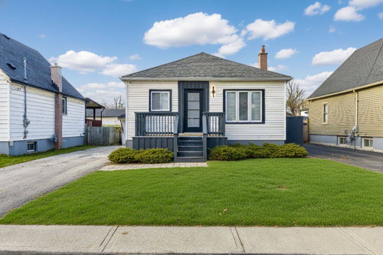 Hamilton, ON L8V 3J1,242 East 28th ST