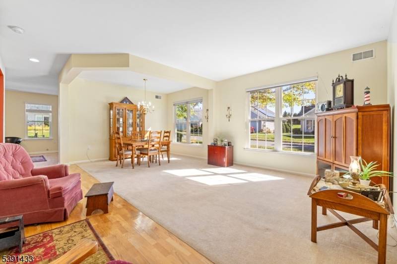 White Twp., NJ 07823,2 Stafford Ln