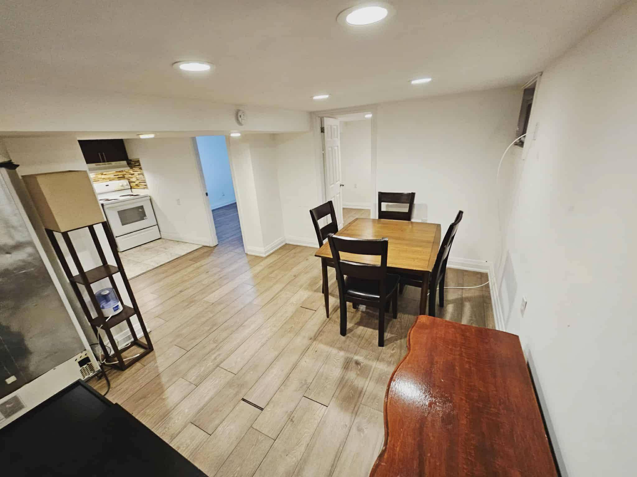 Toronto E04, ON M1K 1T2,50 Jeavons AVE #Bsmt