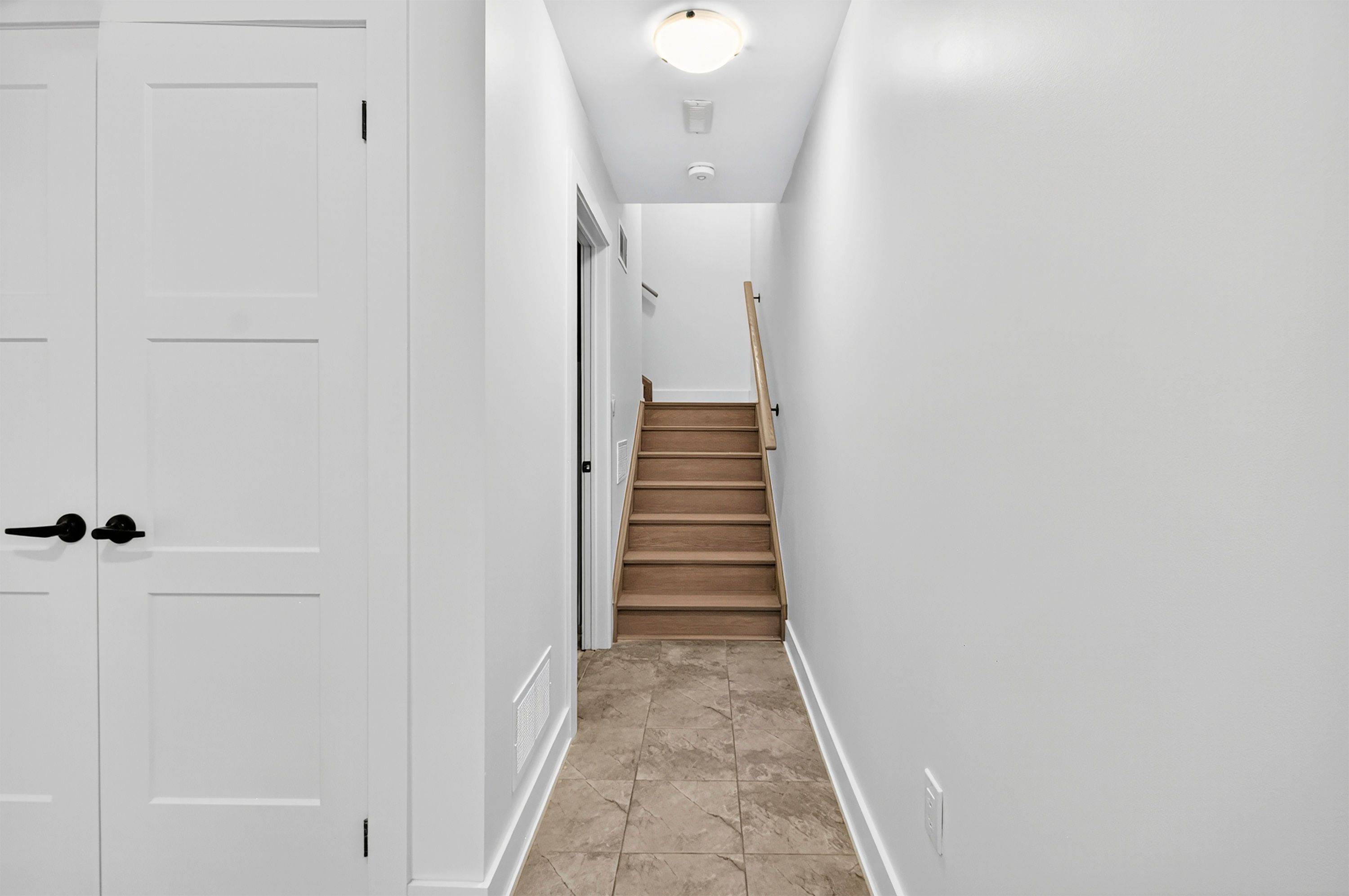 Barrie, ON L9J 0V4,29 Wagon LN