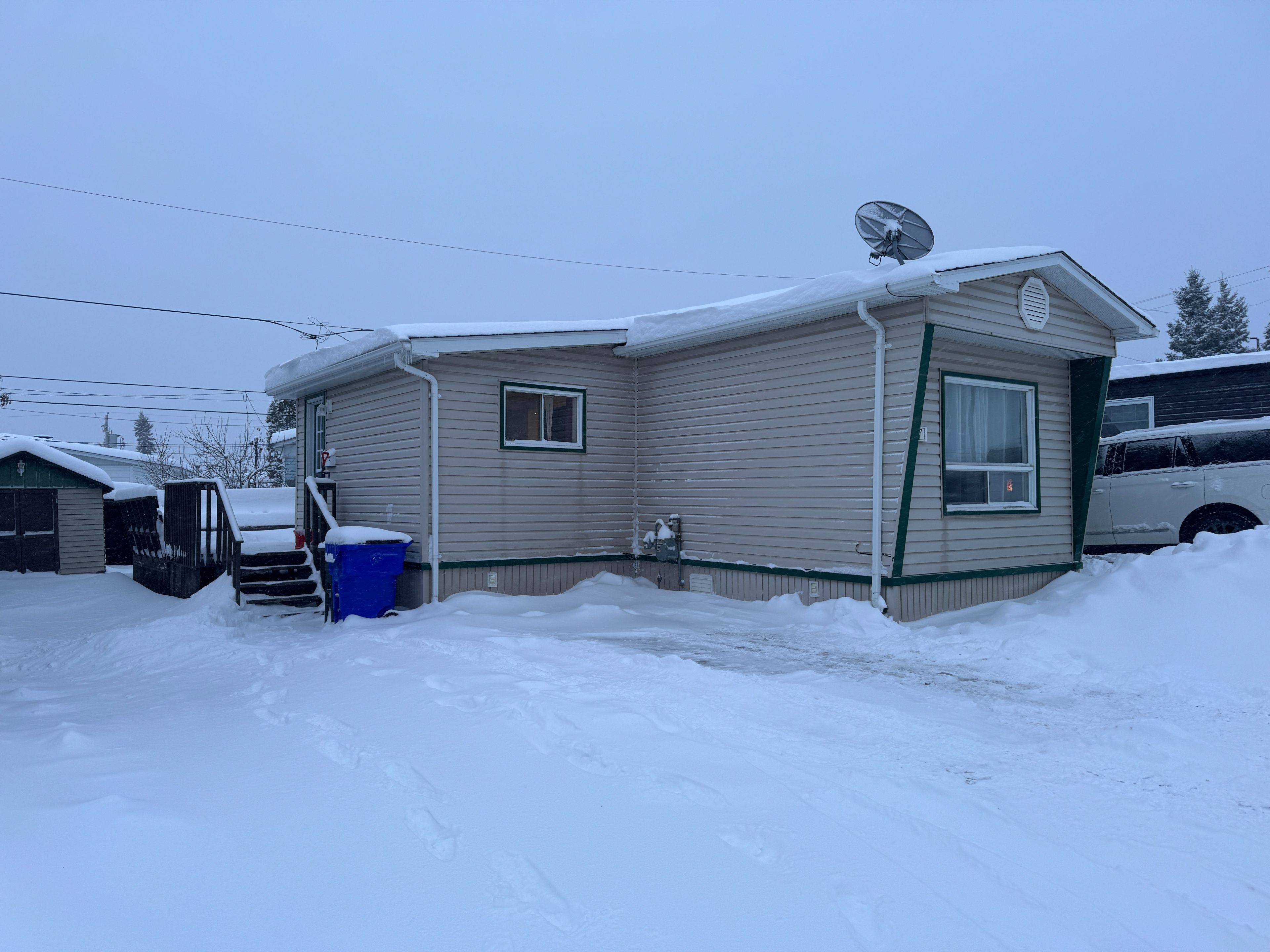 Timmins, ON P4N 0C7,7 Kim AVE