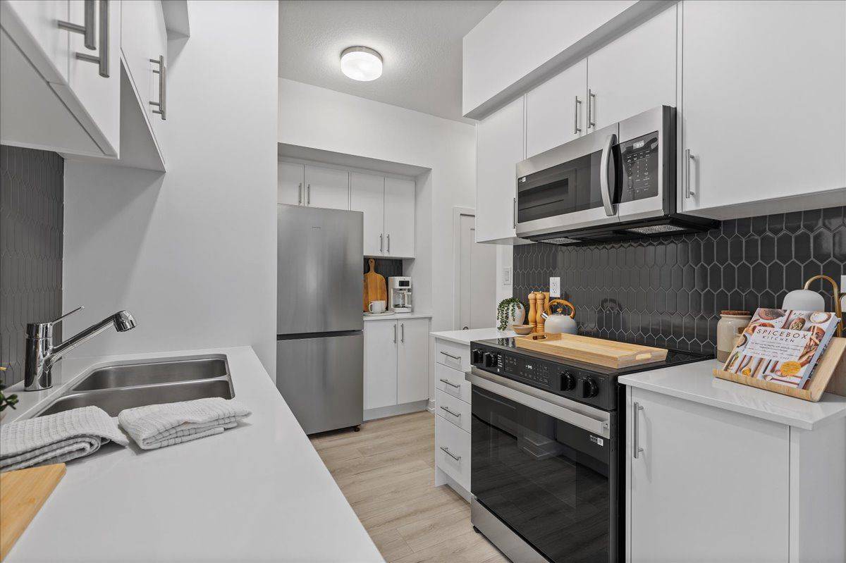 Centre Wellington, ON N1M 0L7,940 St. Davids ST #91