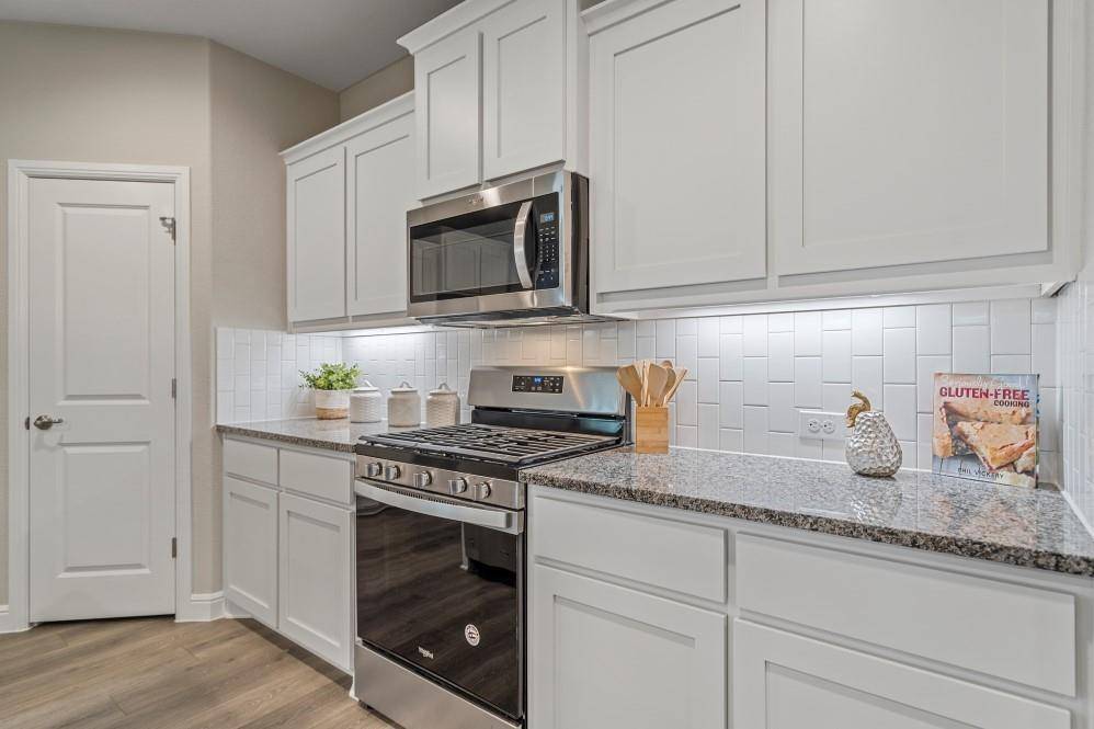 Rhome, TX 76078,118 STANTON Avenue