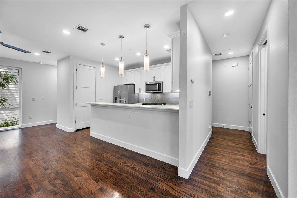 Dallas, TX 75204,2016 N Fitzhugh Avenue #105