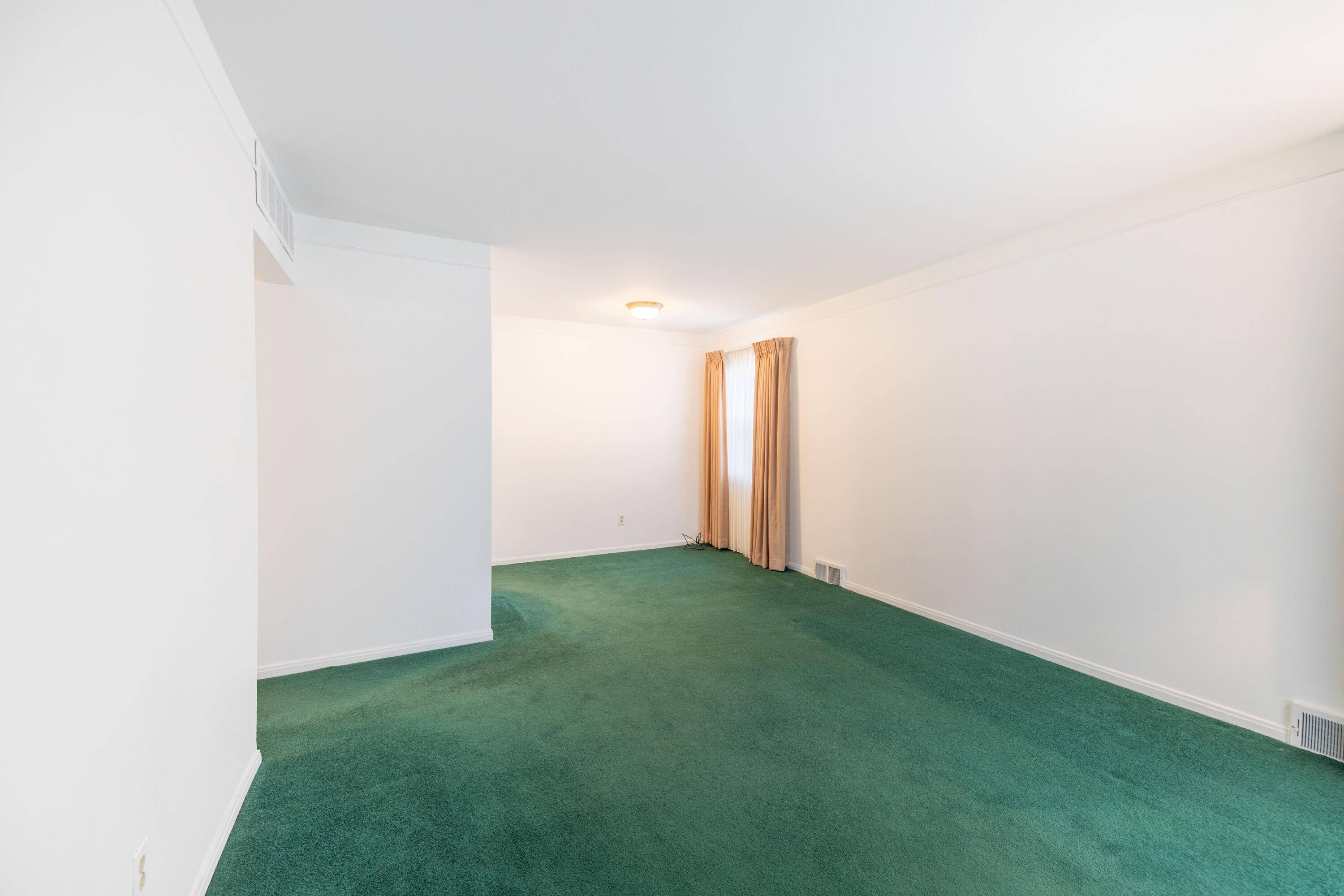 Trenton, MI 48183,3256 S Stella CT