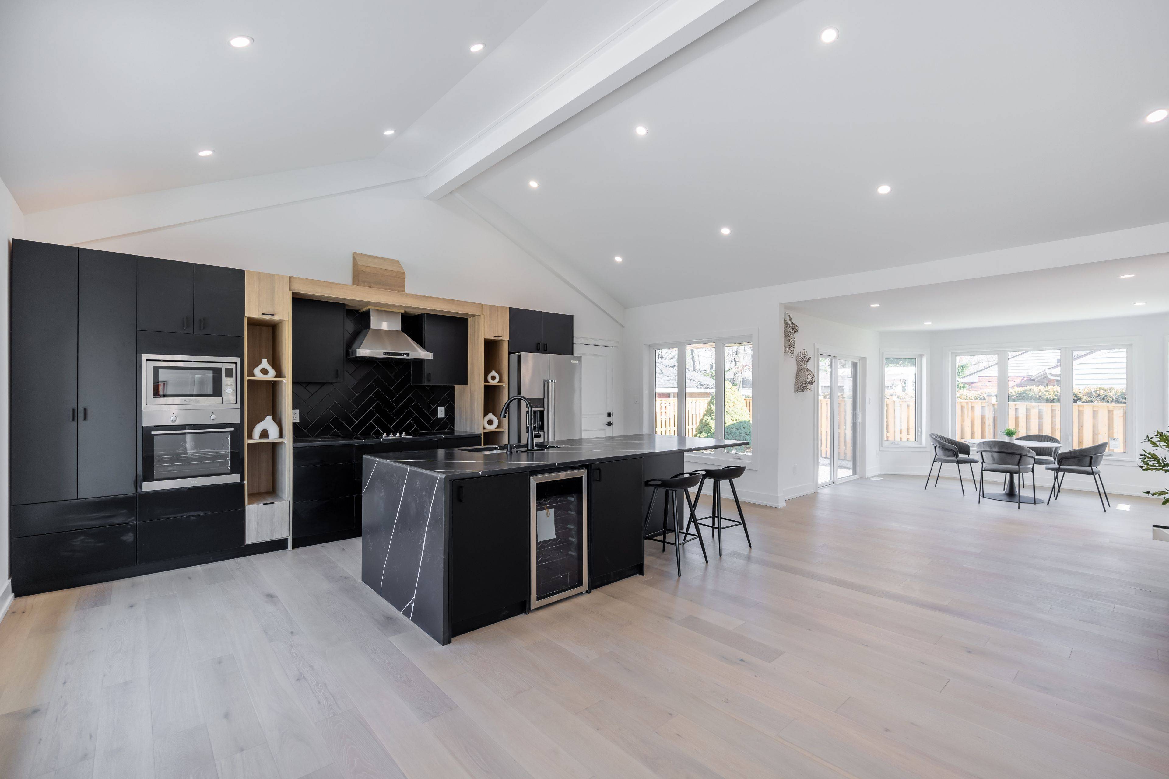 Sarnia, ON N7V 3Y9,1566 Howston AVE