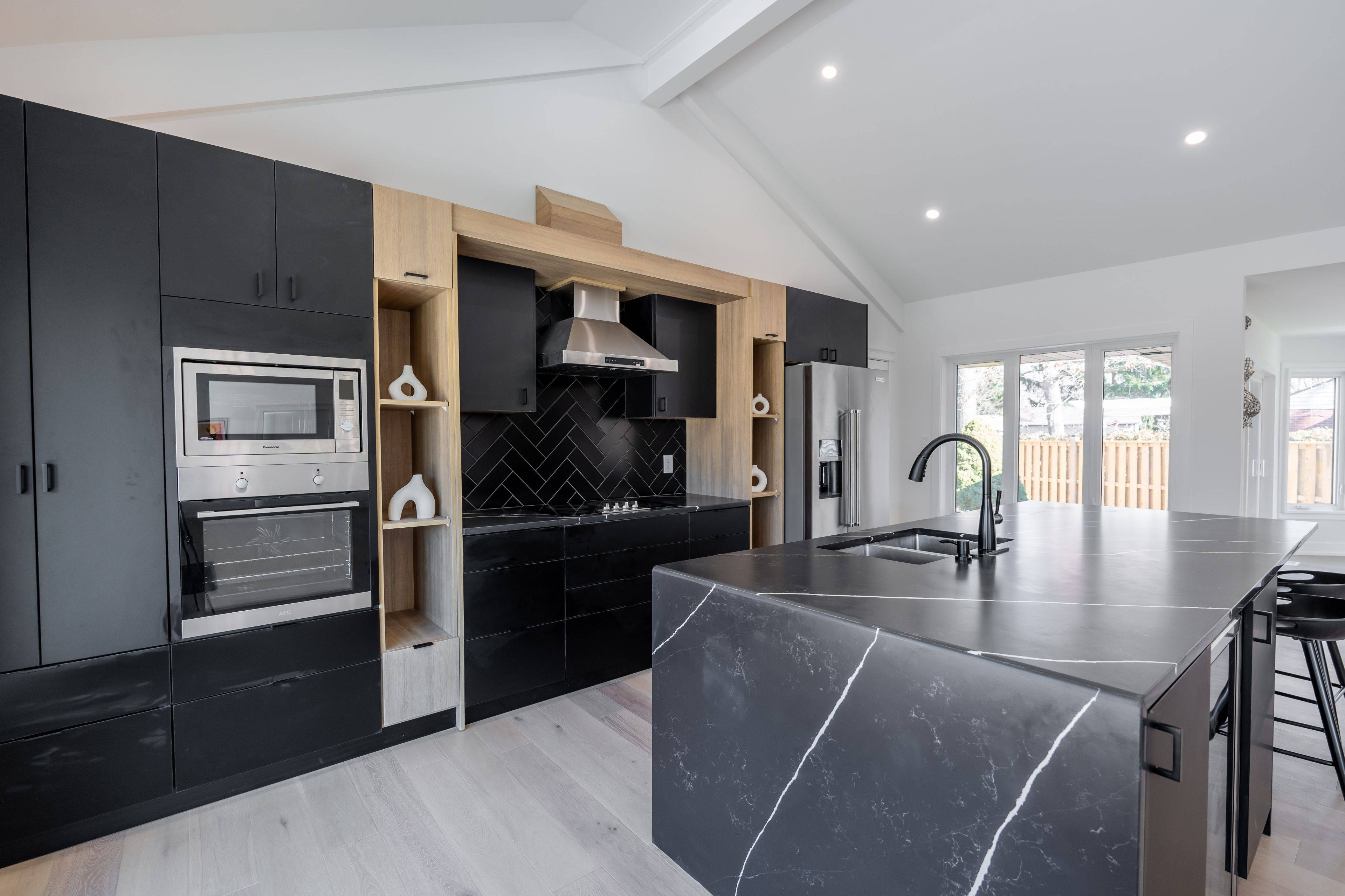 Sarnia, ON N7V 3Y9,1566 Howston AVE