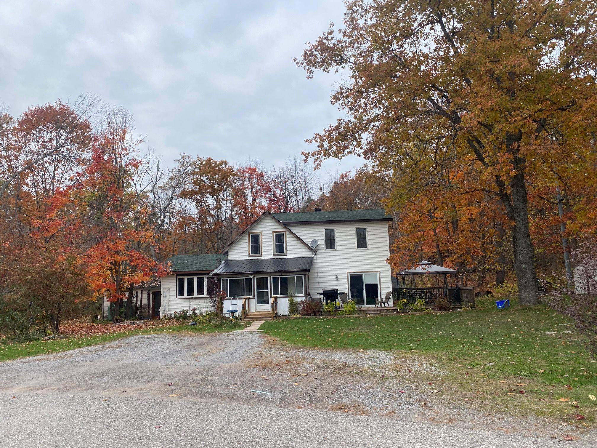 Trent Lakes, ON K0L 1J0,16 Buckhorn TRL