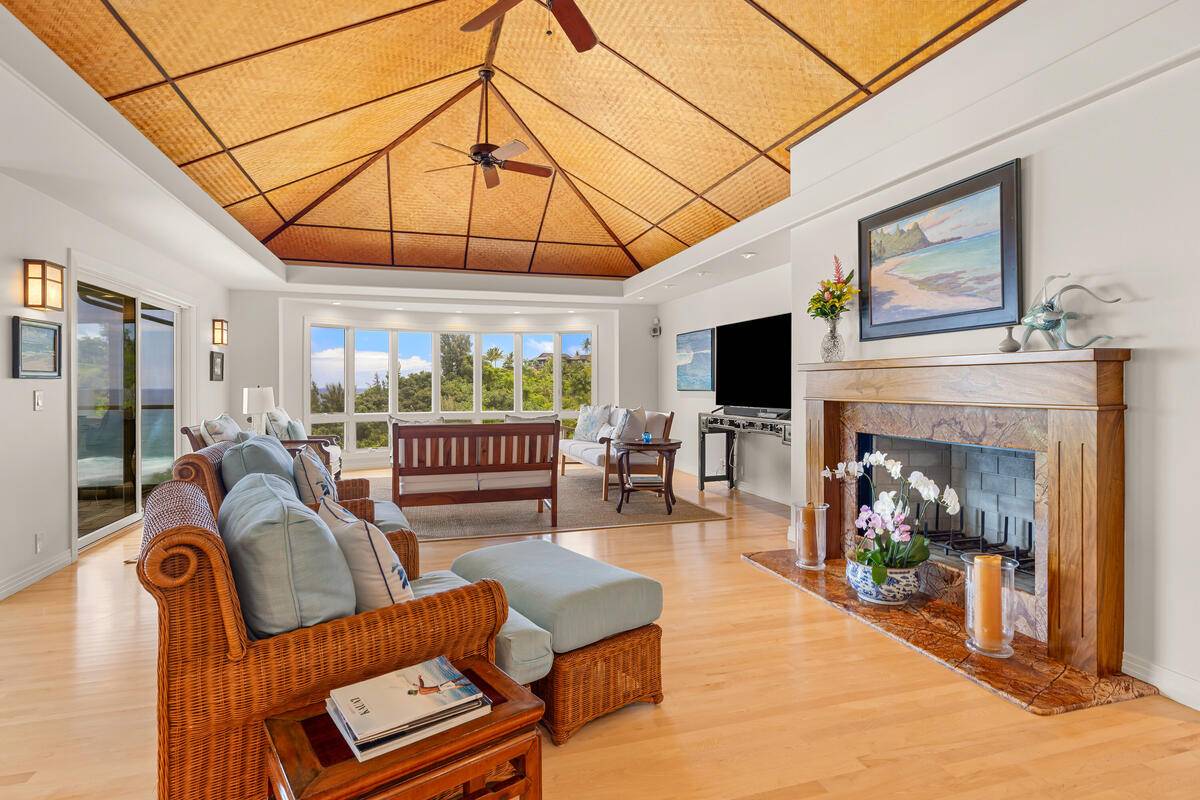 Kilauea, HI 96754,4228-L WAIAKALUA ST #B & C