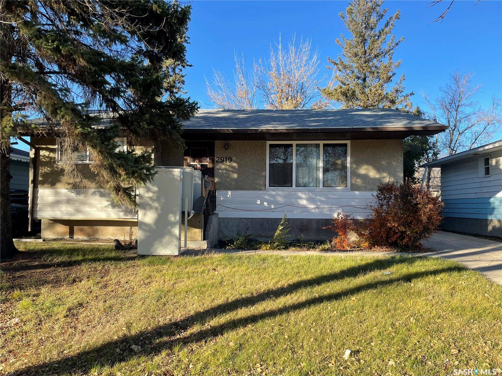 Regina, SK S4R 3J5,2910 Avonhurst DRIVE