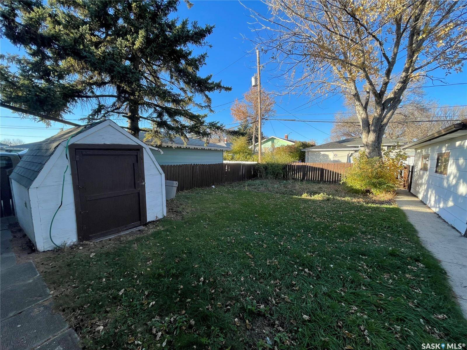 Regina, SK S4R 3J5,2910 Avonhurst DRIVE