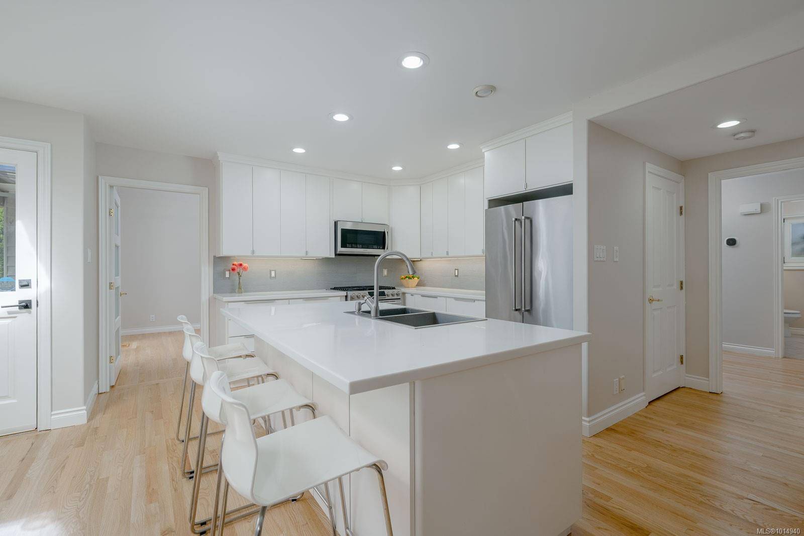 Nanaimo, BC V9R 6M9,2380 Westhill Pl