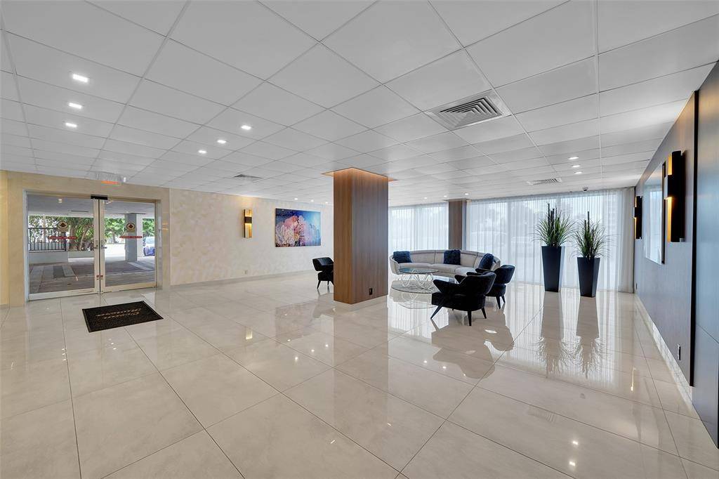 Fort Lauderdale, FL 33308,3550 Galt Ocean Dr #1408