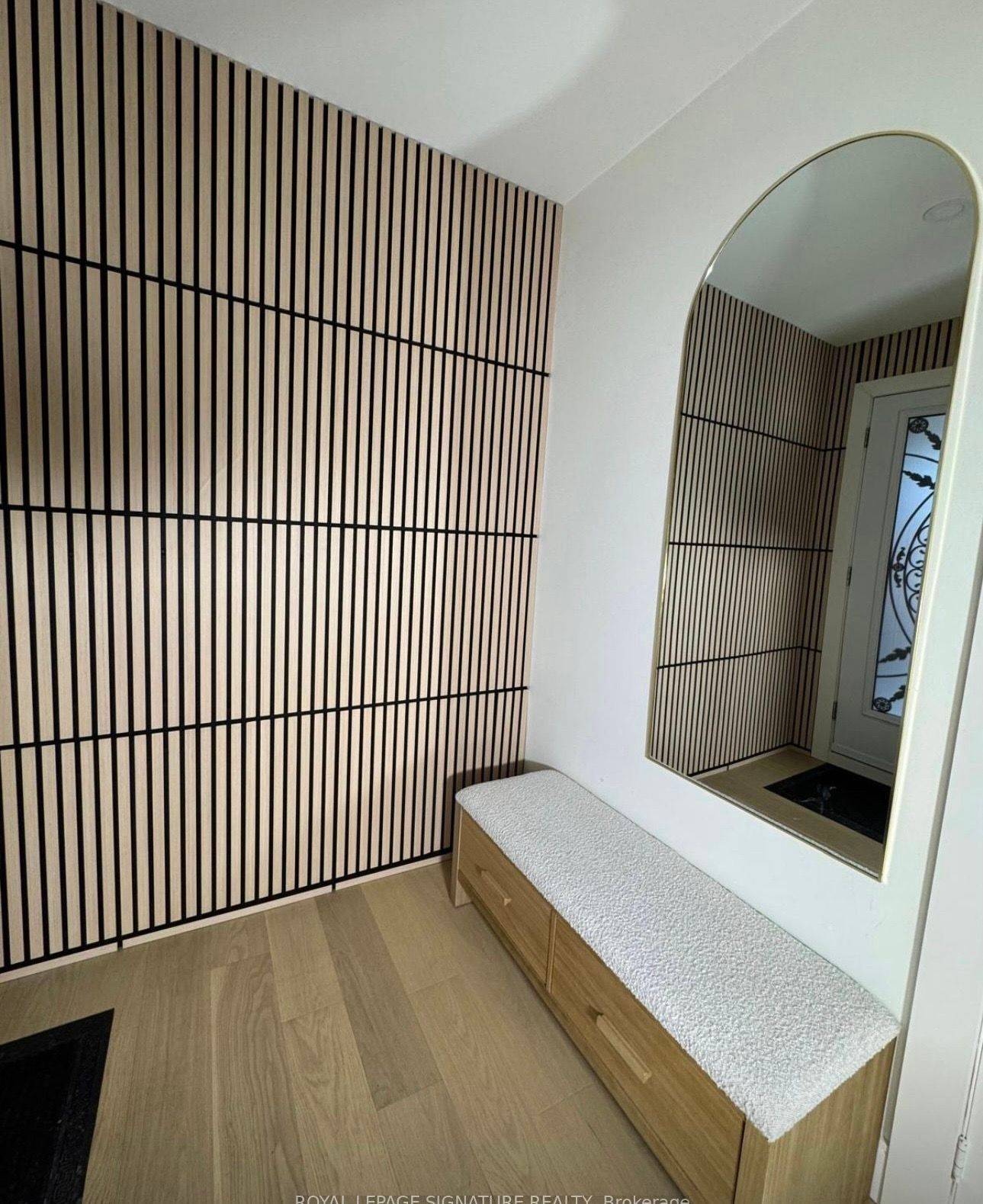 Mississauga, ON L5B 3V8,445 Malaga RD