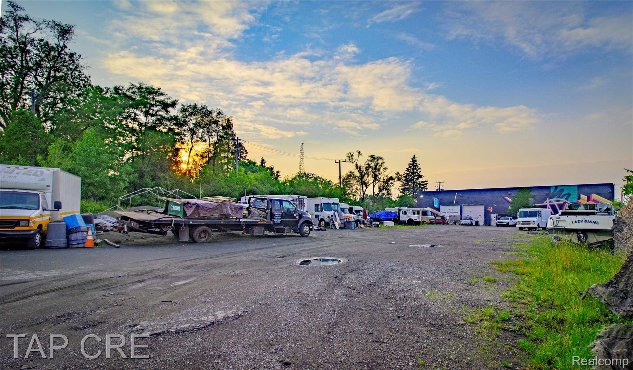 Detroit, MI 48227,14277 MEYERS RD