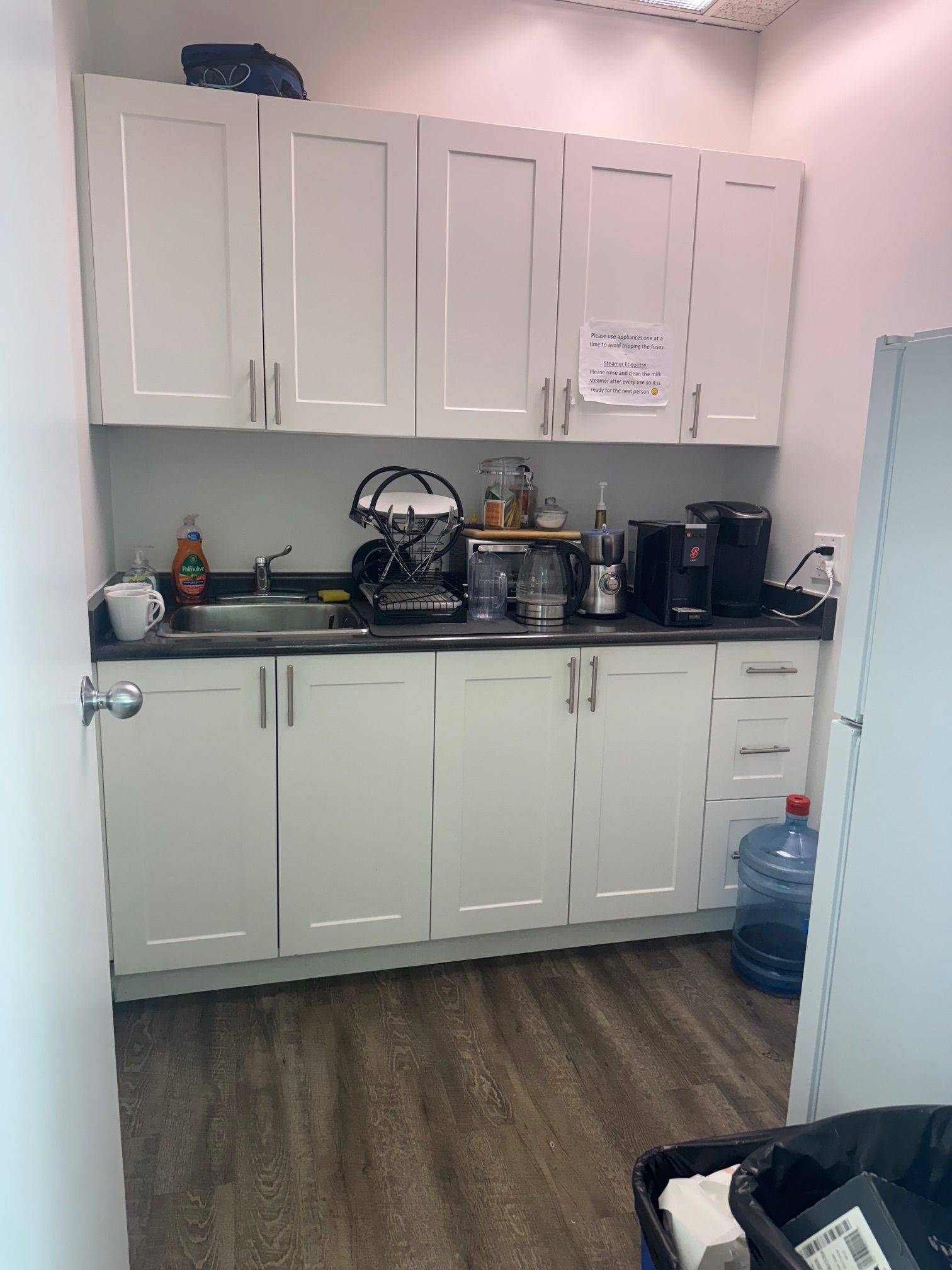 Toronto C03, ON M5P 2H8,250 Eglinton AVE W #253