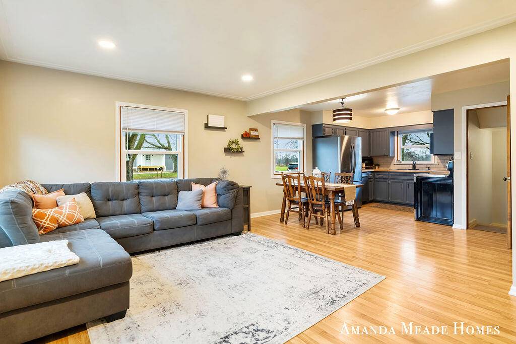 Zeeland, MI 49464,9981 Riley ST