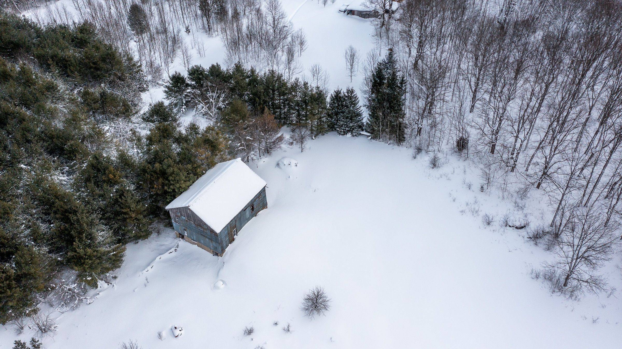 Georgian Bluffs, ON N4K 5N7,126 West ST