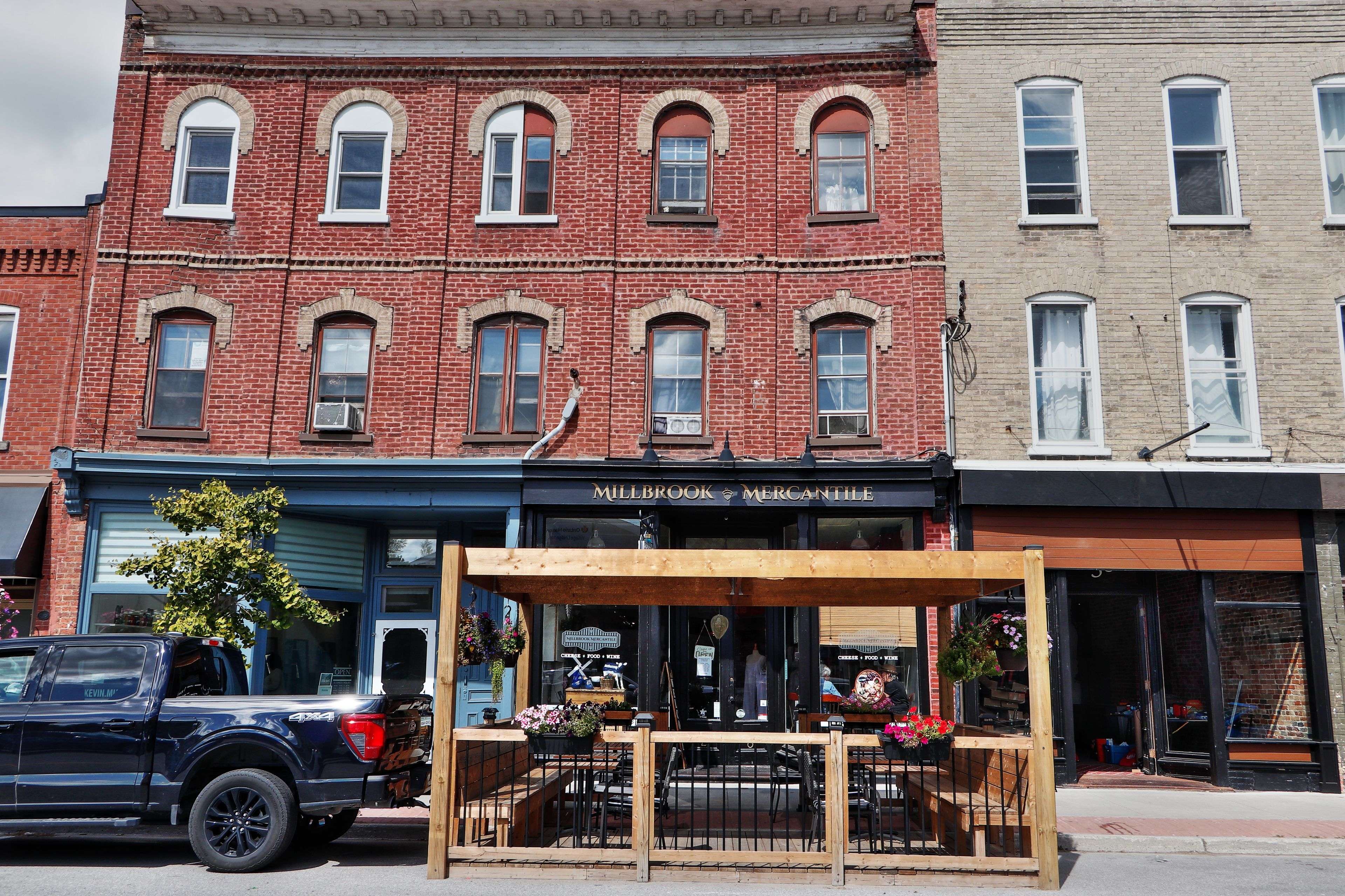 Cavan Monaghan, ON L0A 1G0,28 King ST E