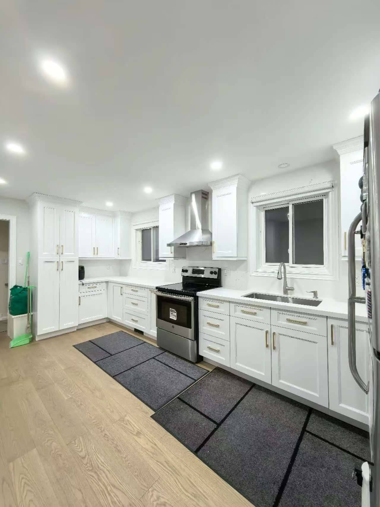 Toronto C15, ON M2J 3K6,80 Baroness CRES