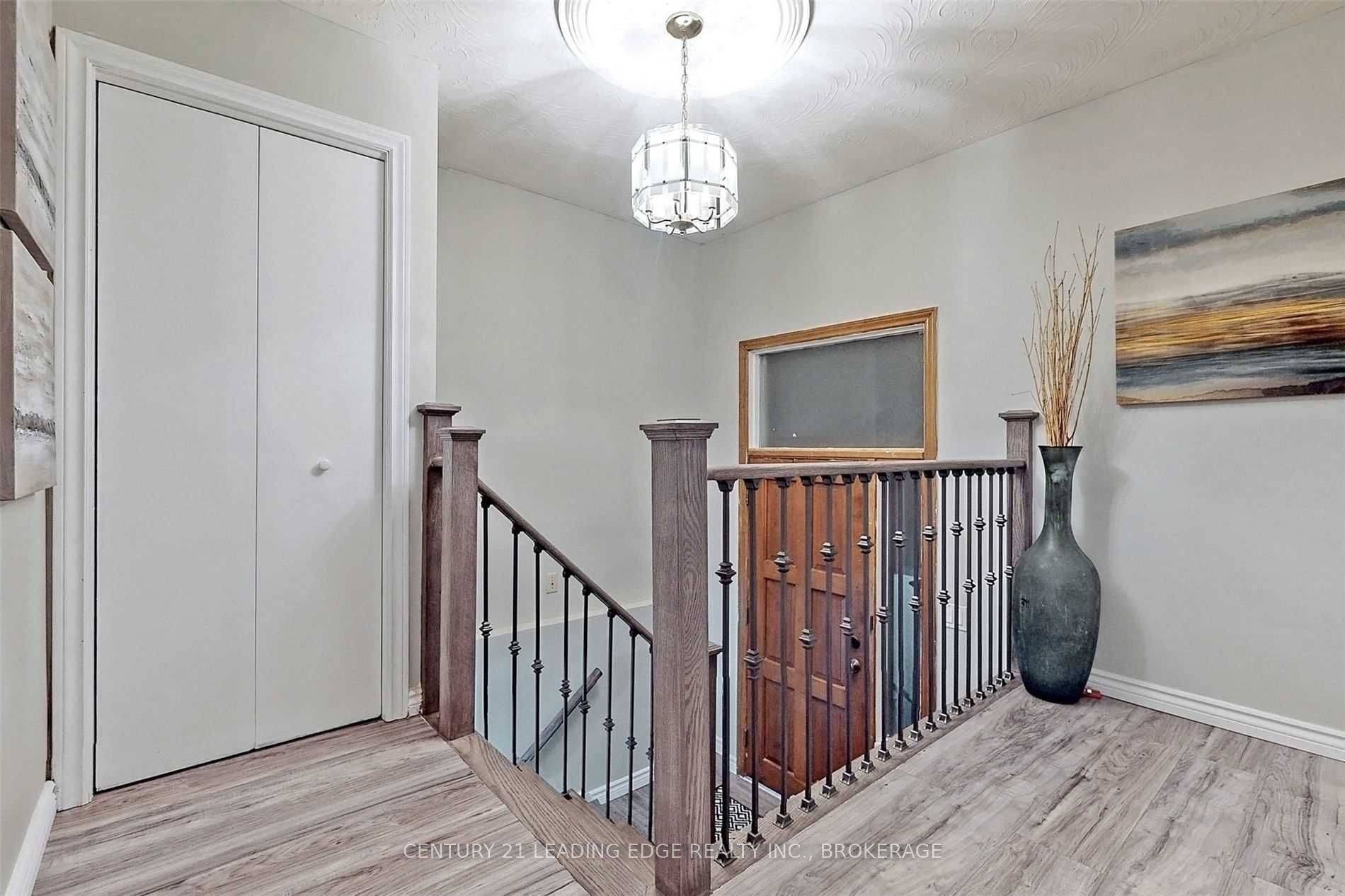 Toronto E08, ON M1J 3L7,69 Fred Bland CRES