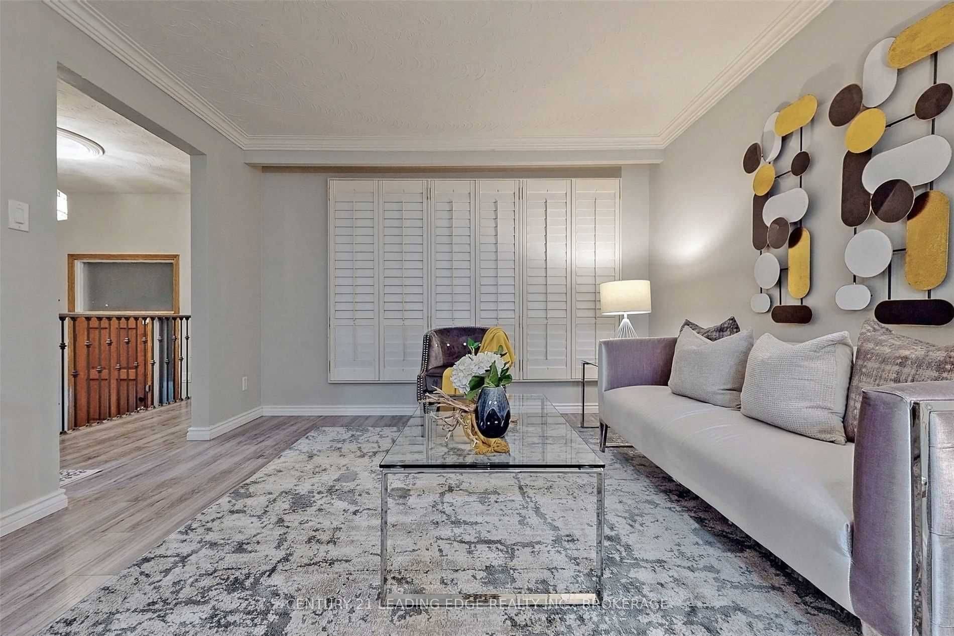 Toronto E08, ON M1J 3L7,69 Fred Bland CRES