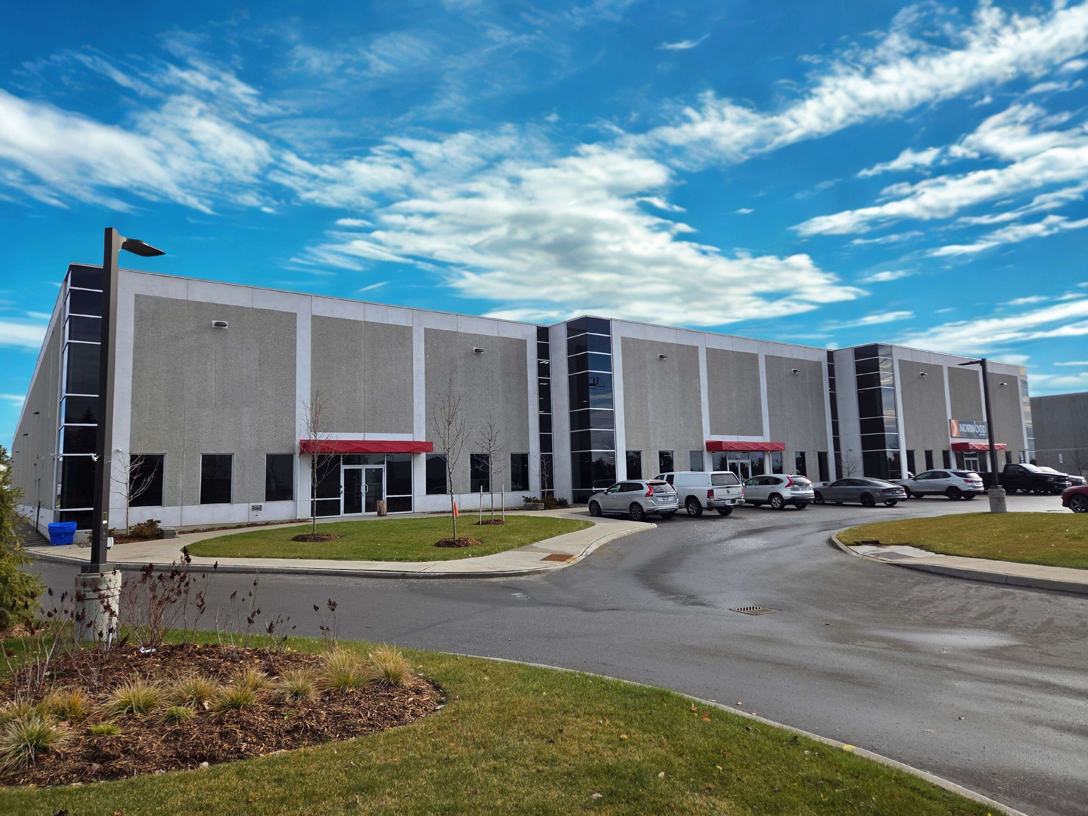 Barrie, ON L4N 0M4,35 Reid DR