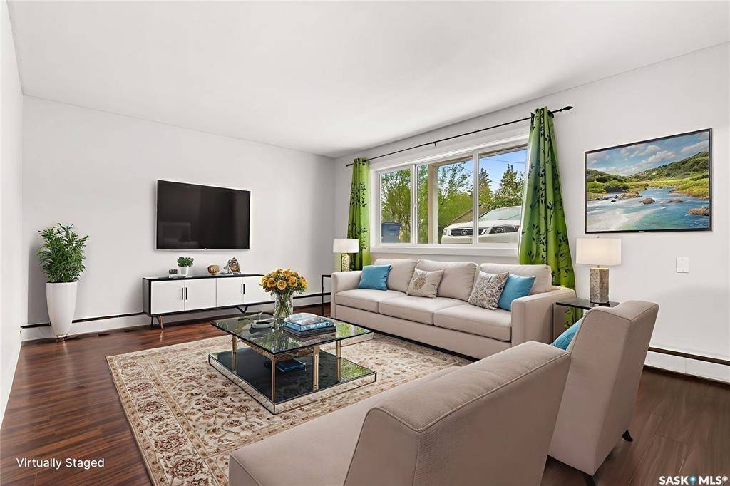 Regina, SK S4N 0Z9,230 Broadway AVENUE E #4