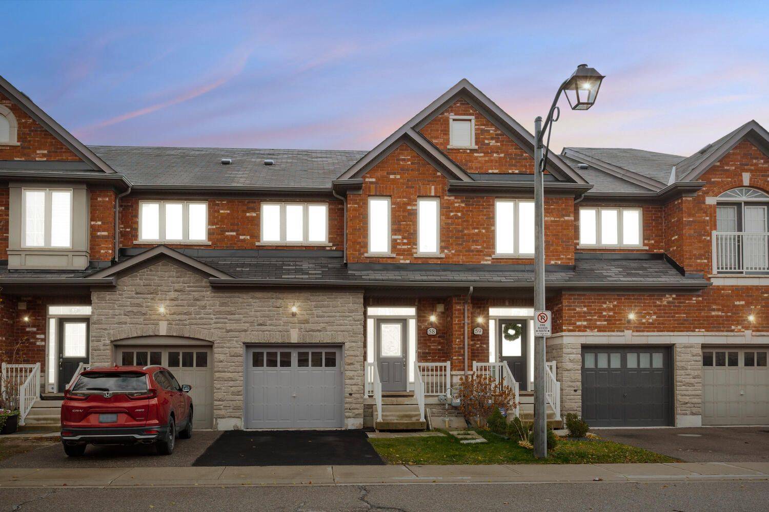 Milton, ON L9T 8B2,745 Farmstead DR #58