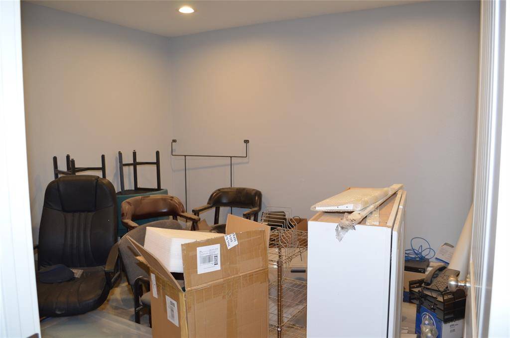 Mabank, TX 75143,15821 E Highway 175