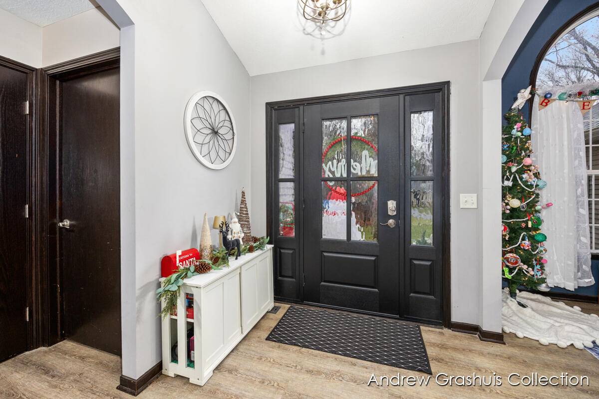 Rockford, MI 49341,10533 Scenic Pines CT NE