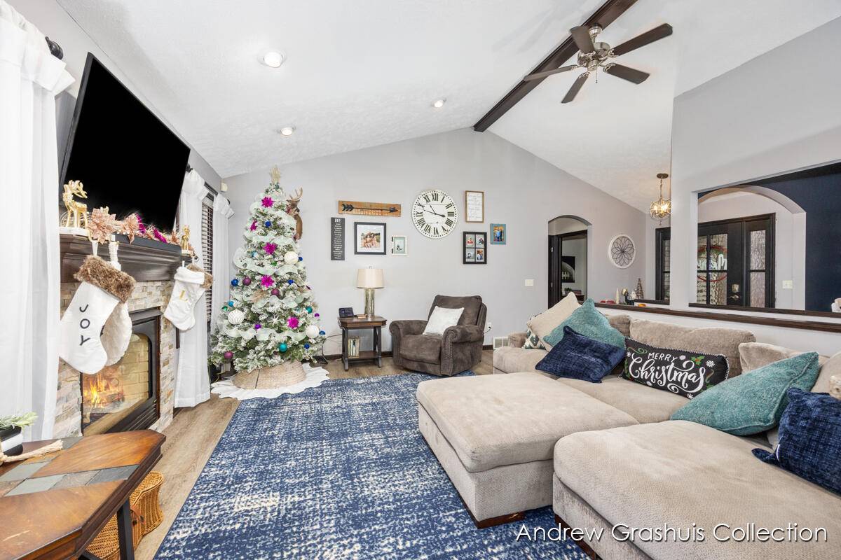 Rockford, MI 49341,10533 Scenic Pines CT NE