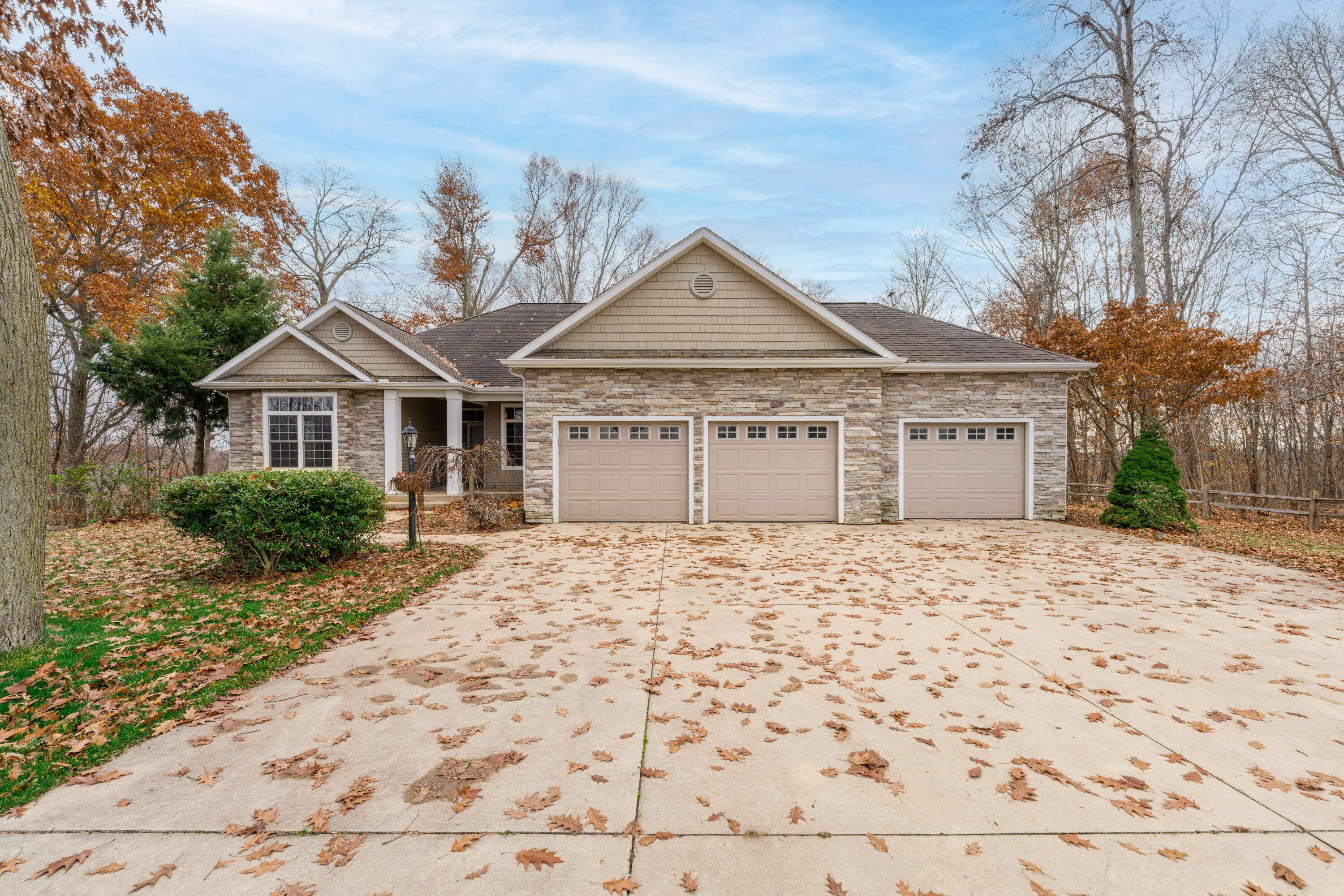 Marcellus, MI 49067,14807 Huyck Lake LN