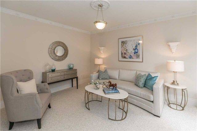 Newmarket, ON L3X 1N2,704 Foxcroft BLVD