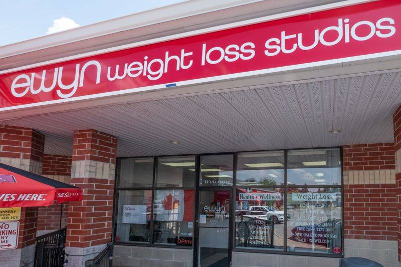 Barrie, ON L4N 7Z9,353 Anne ST N ##4