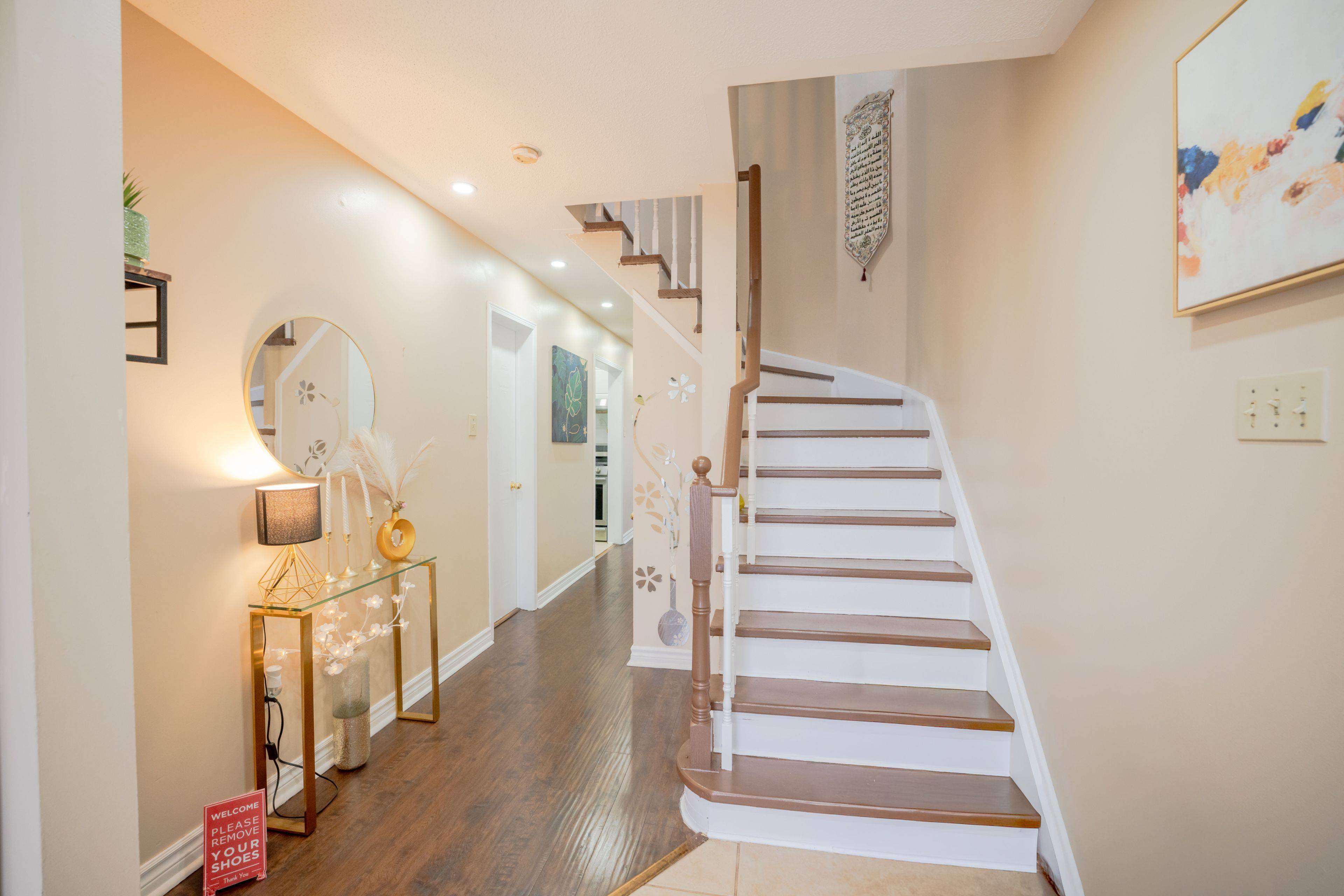 Brampton, ON L6X 4N6,110 Goldenlight CIR