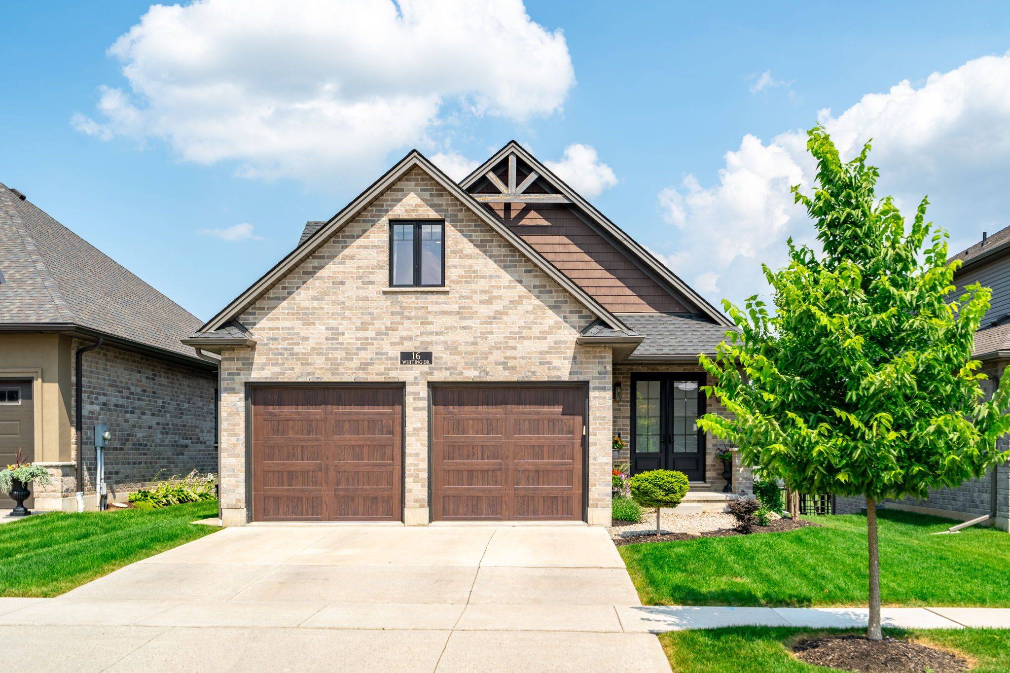 Brant, ON N3L 0B2,16 Whiting DR