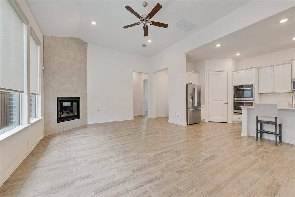 Arlington, TX 76005,4755 Kings Garden Parkway