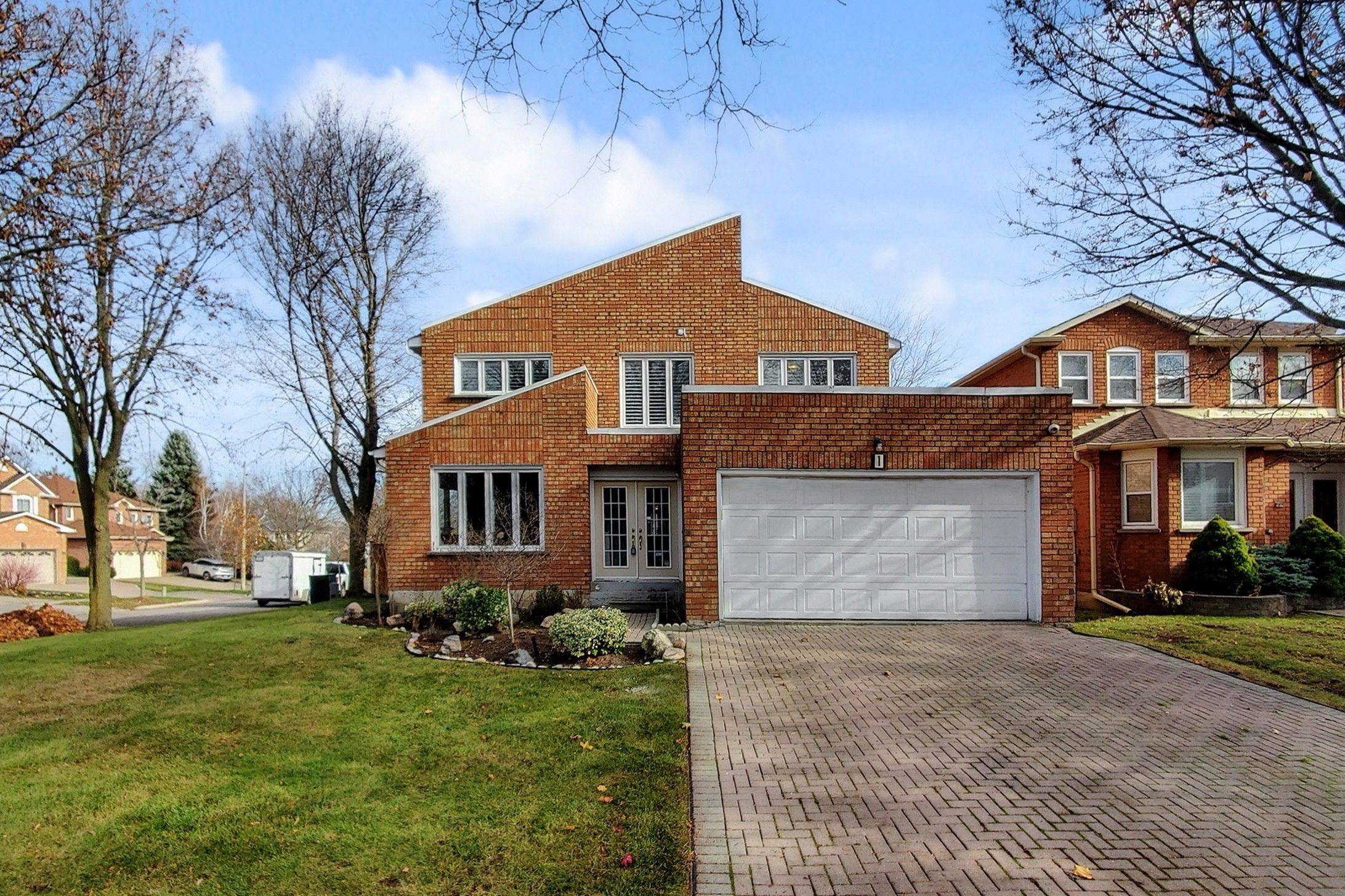 Markham, ON L3T 6T4,1 Atwood CT