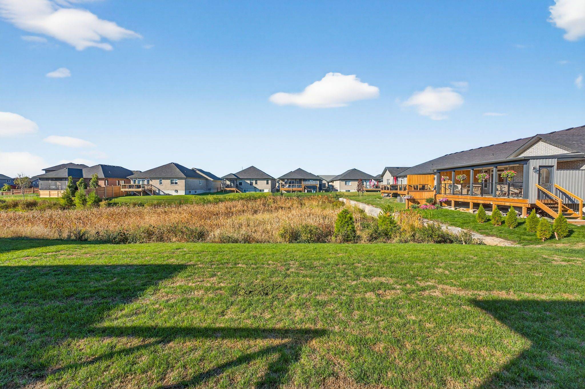 Belleville, ON K8N 0R7,6 Vaughn CT