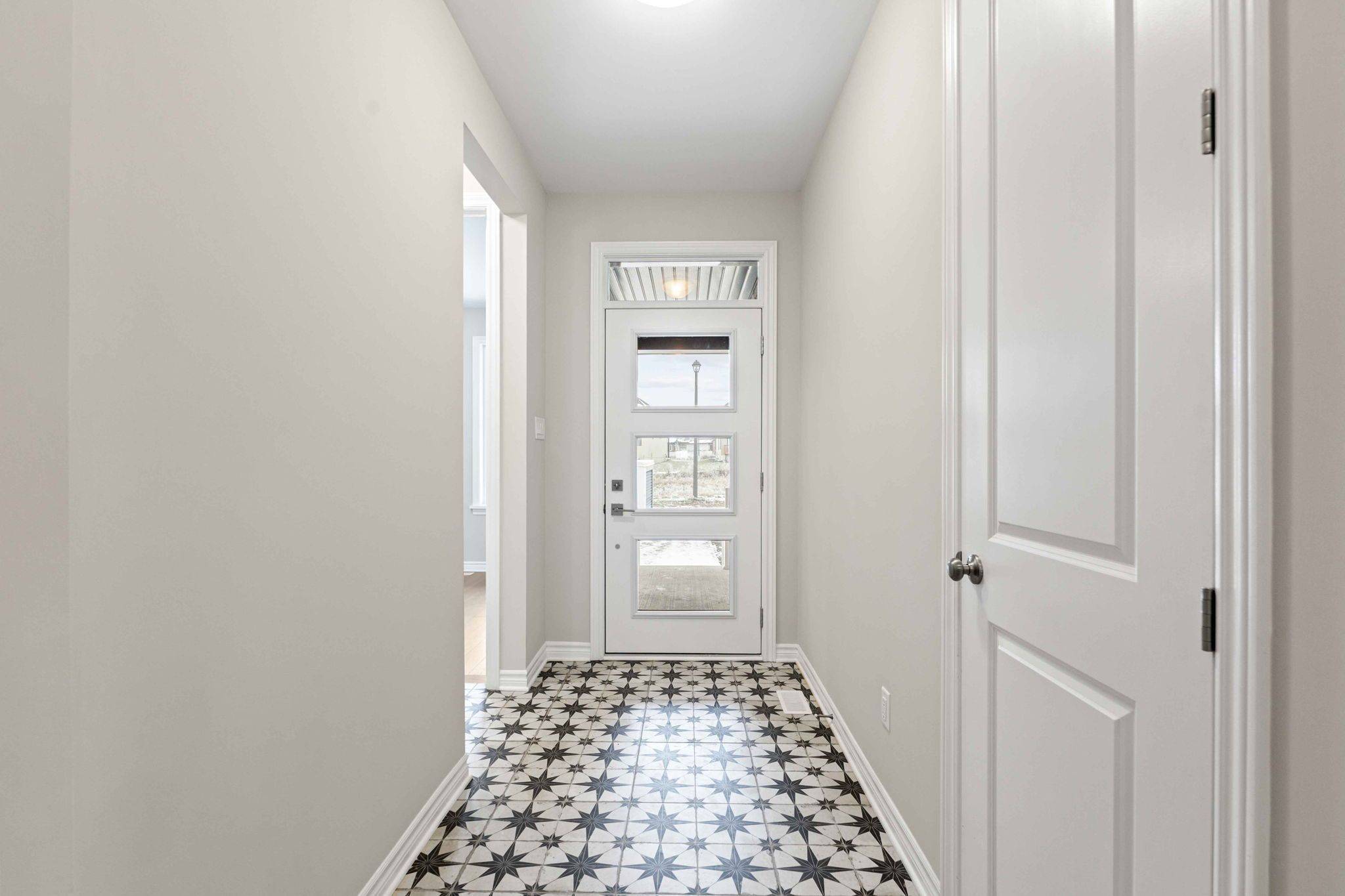 Clarence-rockland, ON K4K 0M9,1151 BRONZE AVE