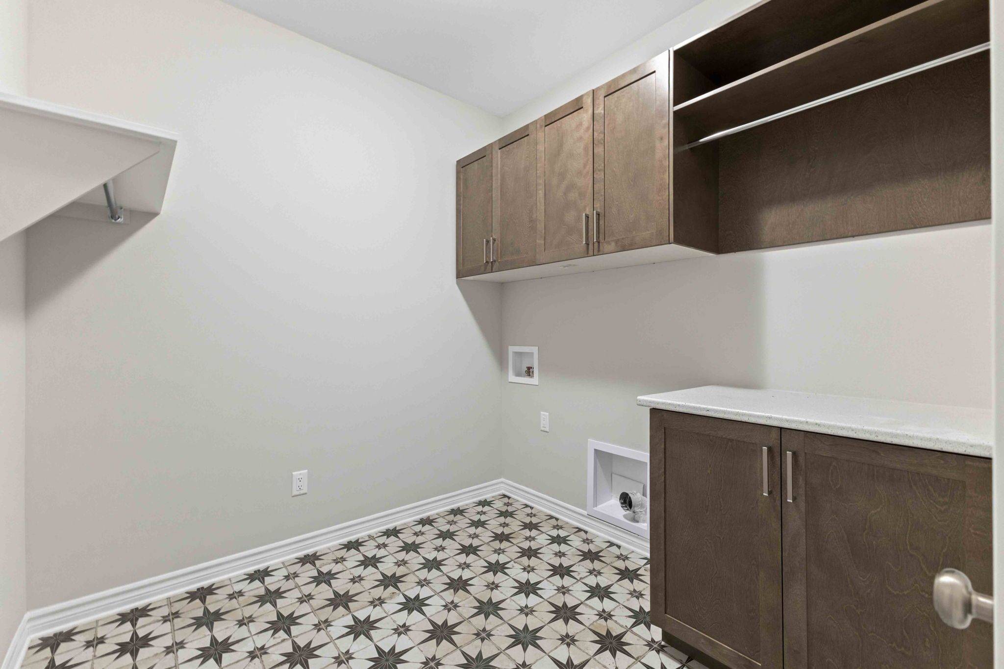 Clarence-rockland, ON K4K 0M9,1151 BRONZE AVE