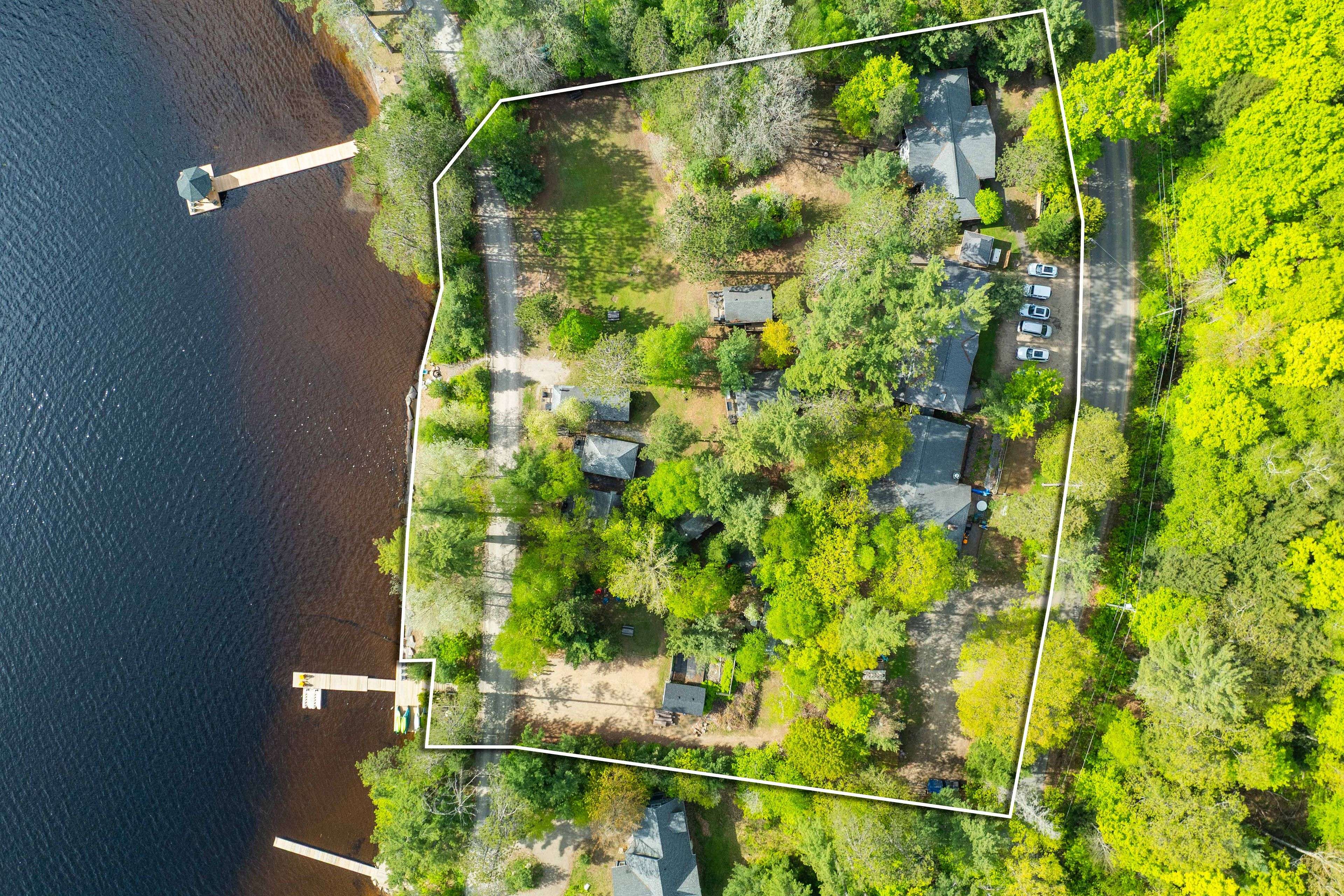 Lake Of Bays, ON P0A 1H0,1091 Dwight Beach RD