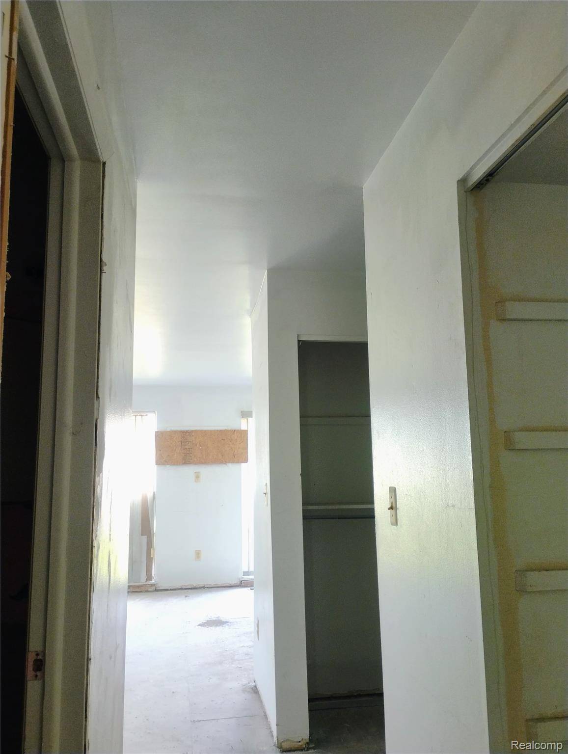 Troy, MI 48237,22100 Dante ST