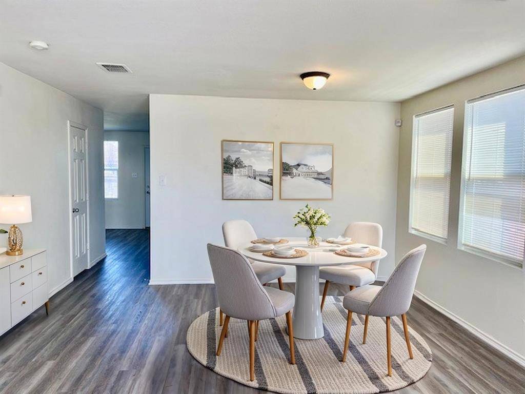 Burleson, TX 76028,820 Wrigley Drive