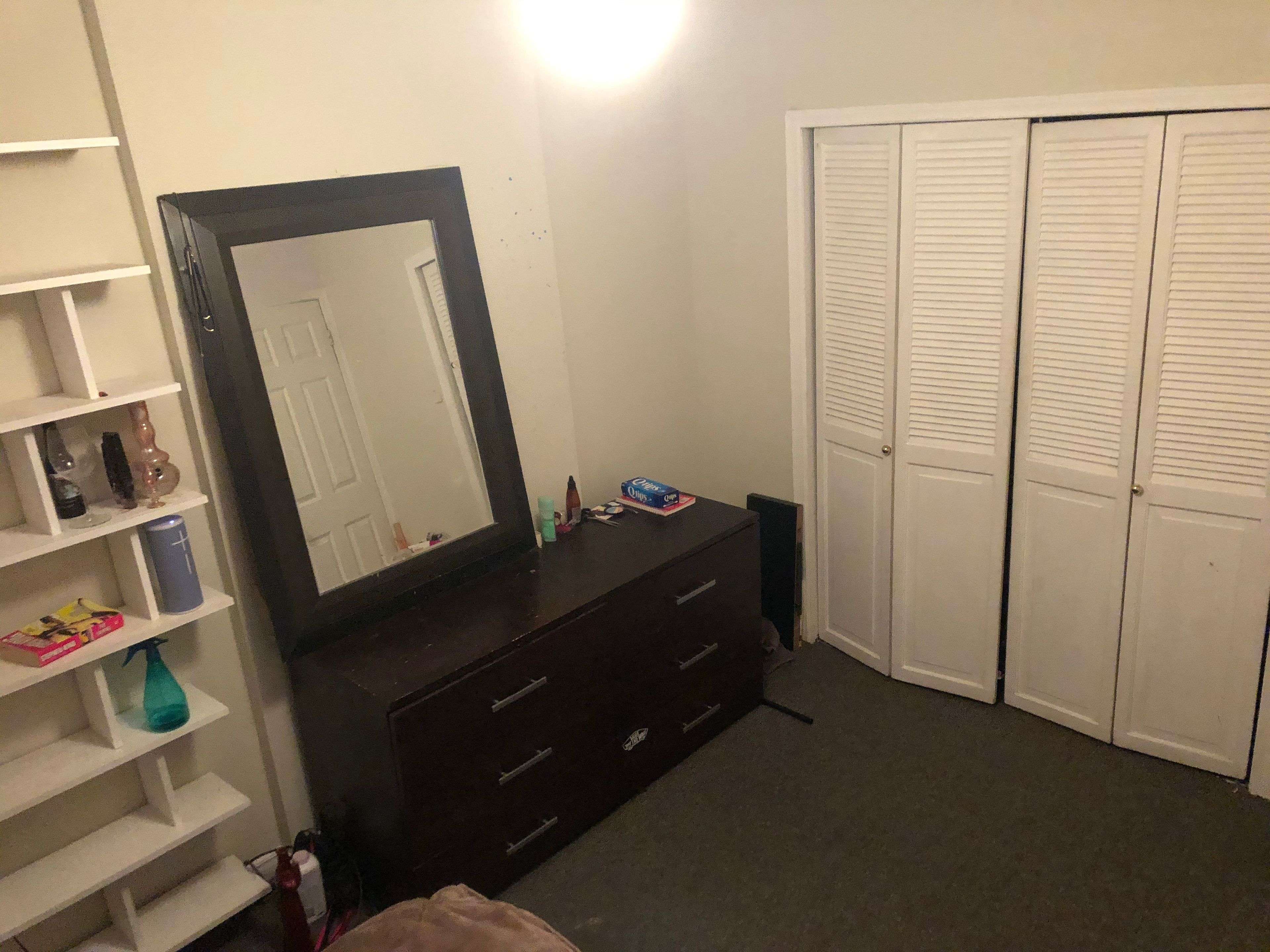 Toronto C08, ON M4Y 1K2,50-52 Dundonald ST