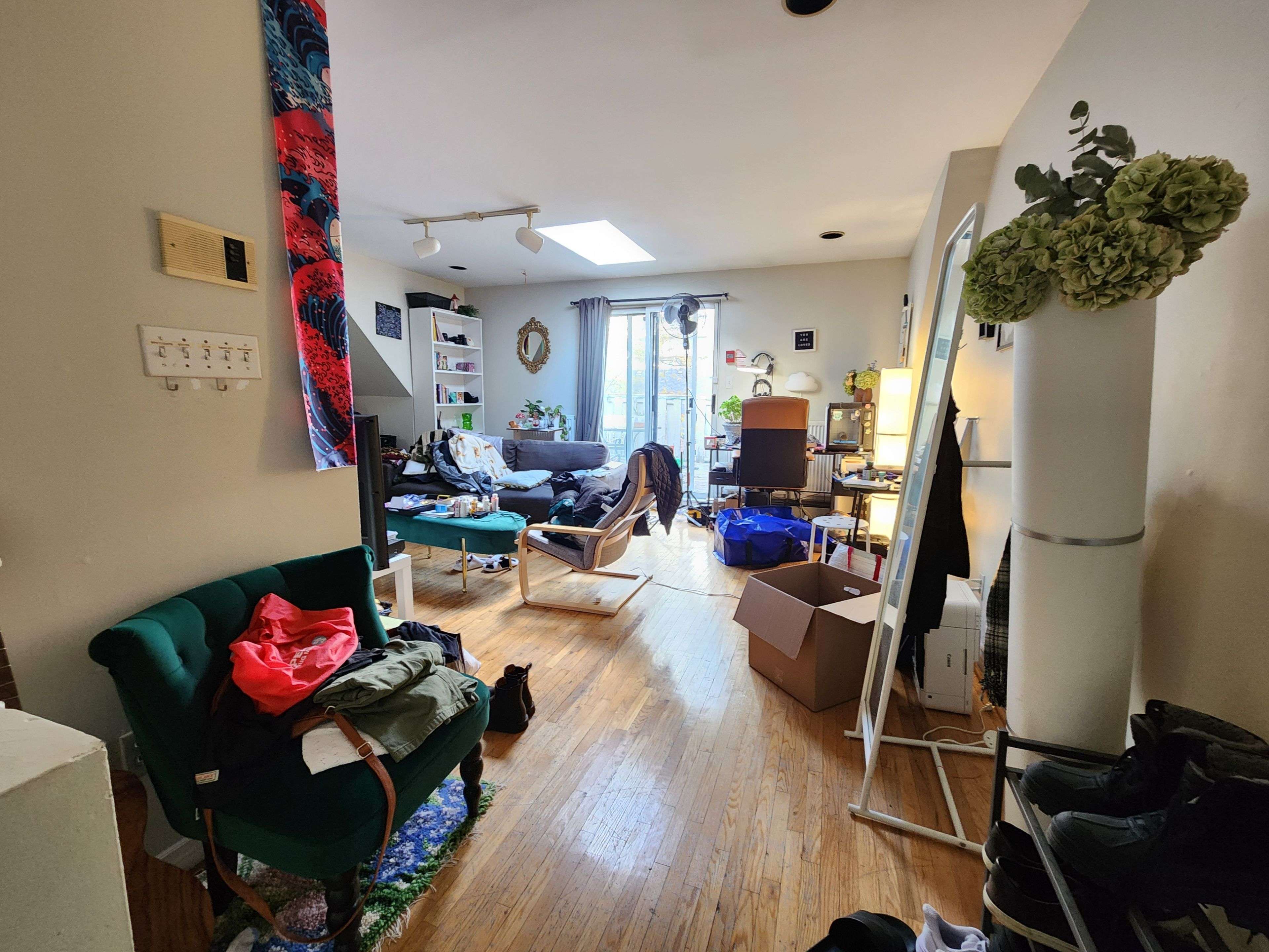 Toronto C08, ON M4Y 1K2,50 Dundonald ST